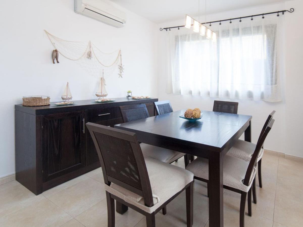 Apartment Escorxador By Interhome Л'Аскала Екстер'єр фото